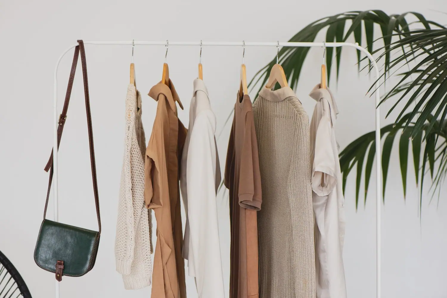 Slow fashion w praktyce: Świadome budowanie garderoby