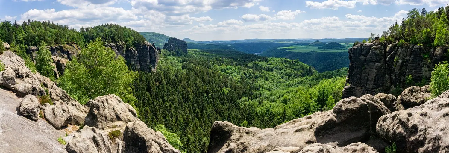 Przewodnik po parkach narodowych Czech: Szlaki dla całej rodziny
